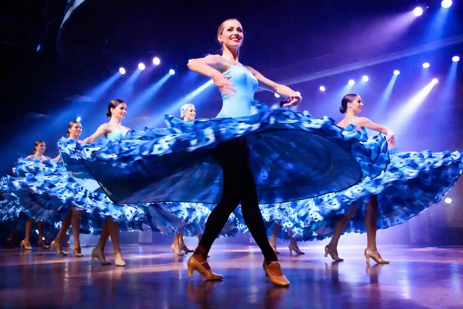 Benidorm Palace ELEMENTS show — Las Vegas-style dinner show in Benidorm, Costa Blanca